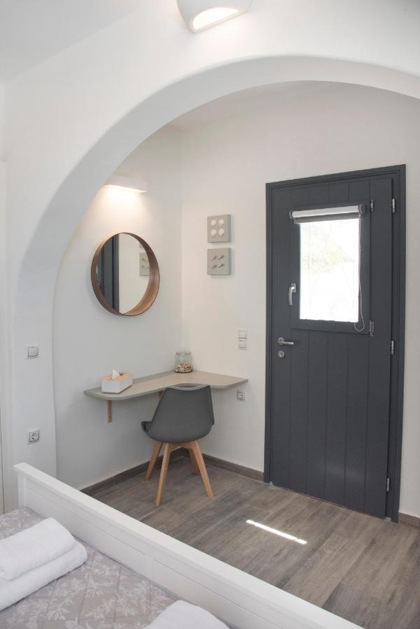 White New 1Bd House With Private Jacuzzi In Isterni Villa Isterni  Esterno foto
